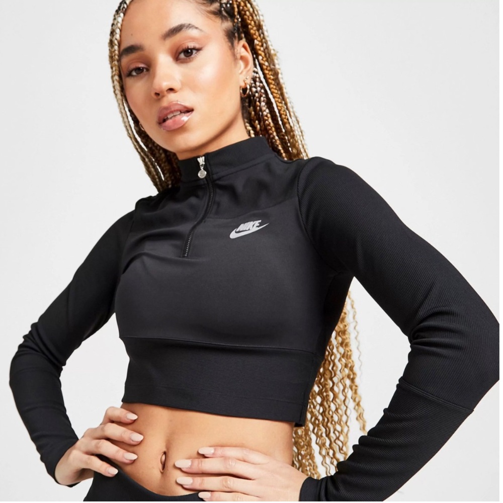 NWT Nike cropped hoodie